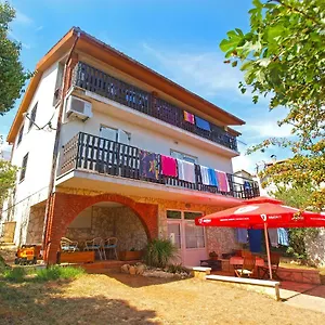 Otmar 1224 Apartmán Premantura